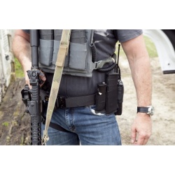 belt-pouch-pistol-m4-inuse-1-600x400