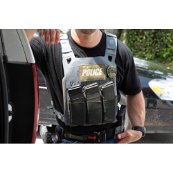 bullet-proof-vest-m4-mag-pouch-armor-carrier-600x400